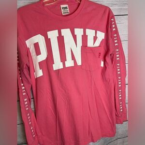 𝅺Women’s VS PINK Long Sleeve Pink Shirt Sleeve Detail Size XS Oversized Pocket